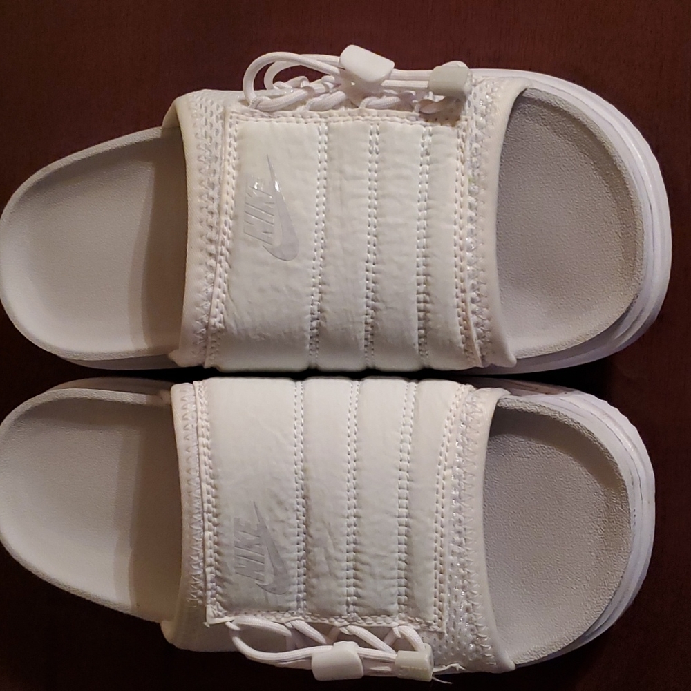 Nike Asuna Slides